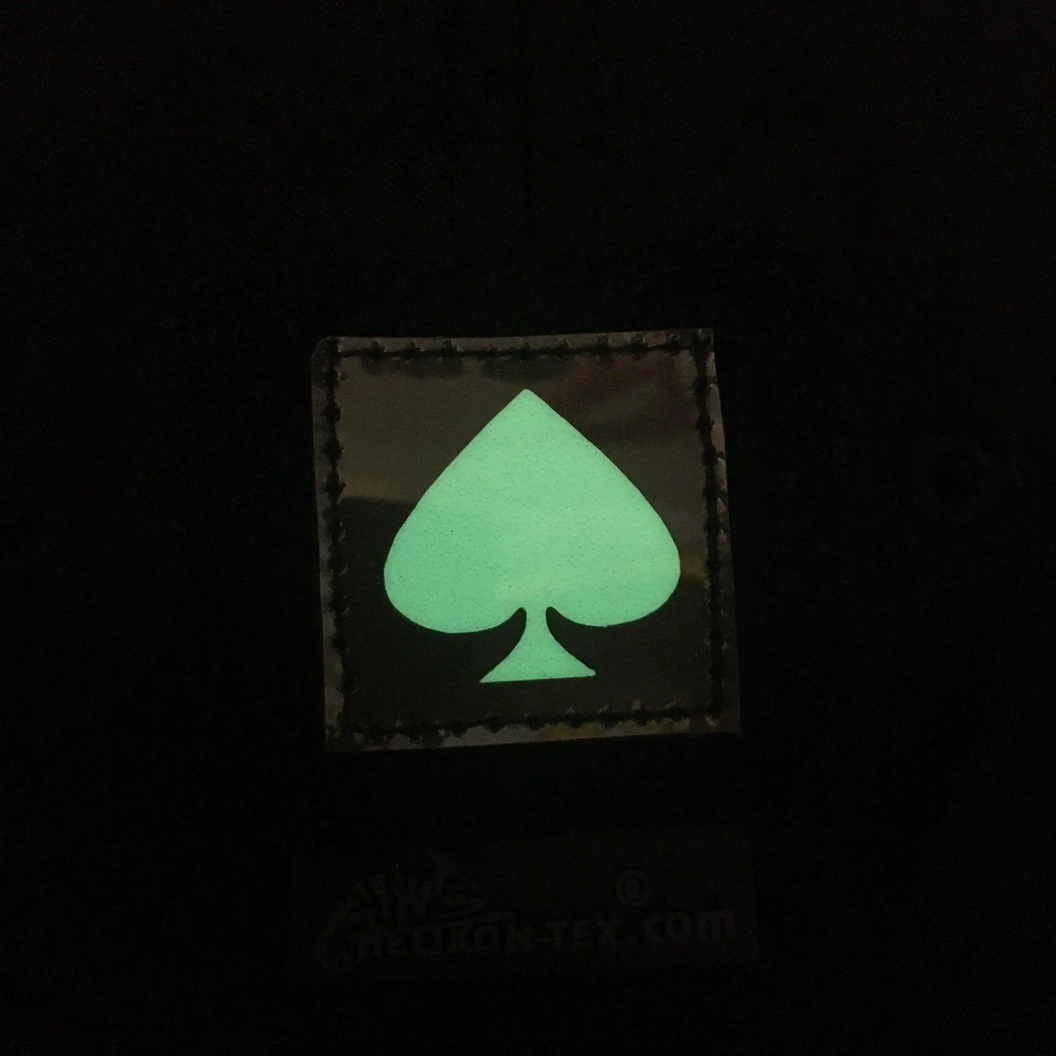1 INCH SPADE PATCH - GLOW IN THE DARK - Image 4