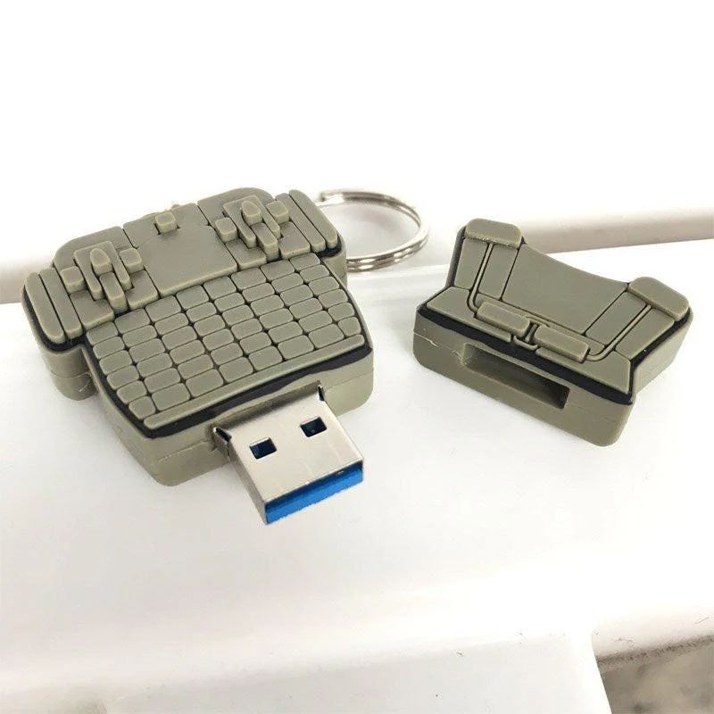 5.11 TACTEC PLATE CARRIER USB - 8GB (OLD STOCK CLEARANCE, RUBBER A BIT STICKY) - Image 3