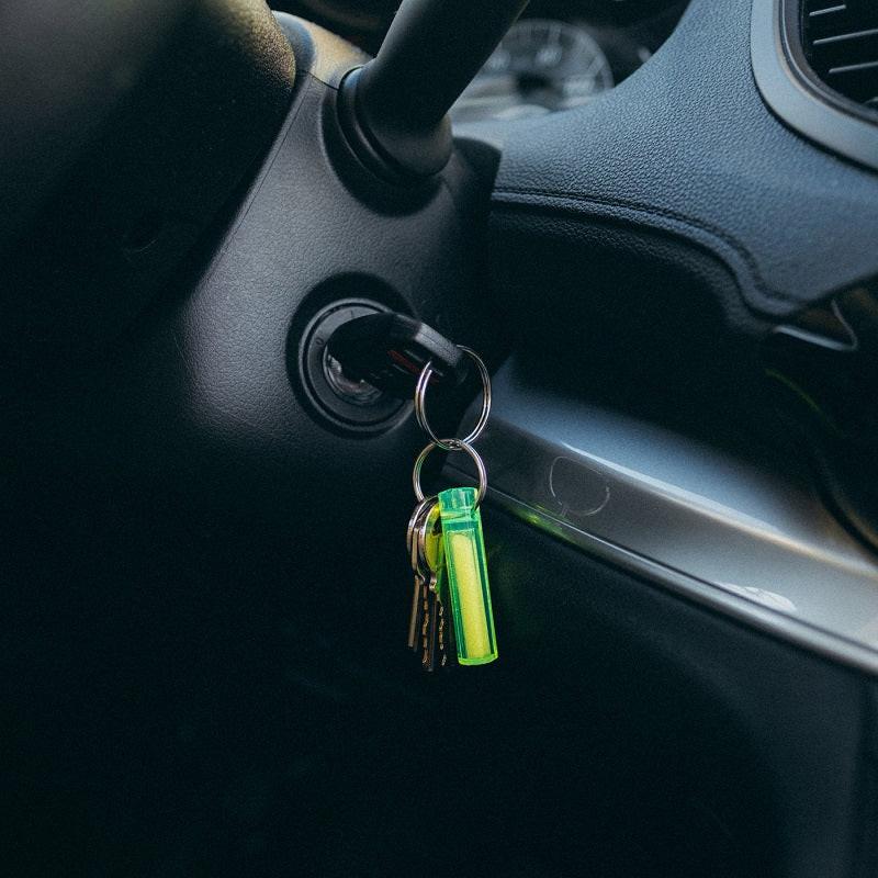 Gear Aid Ni-Glo Gear Marker (Green) Glow in the Dark Keychain - Image 4
