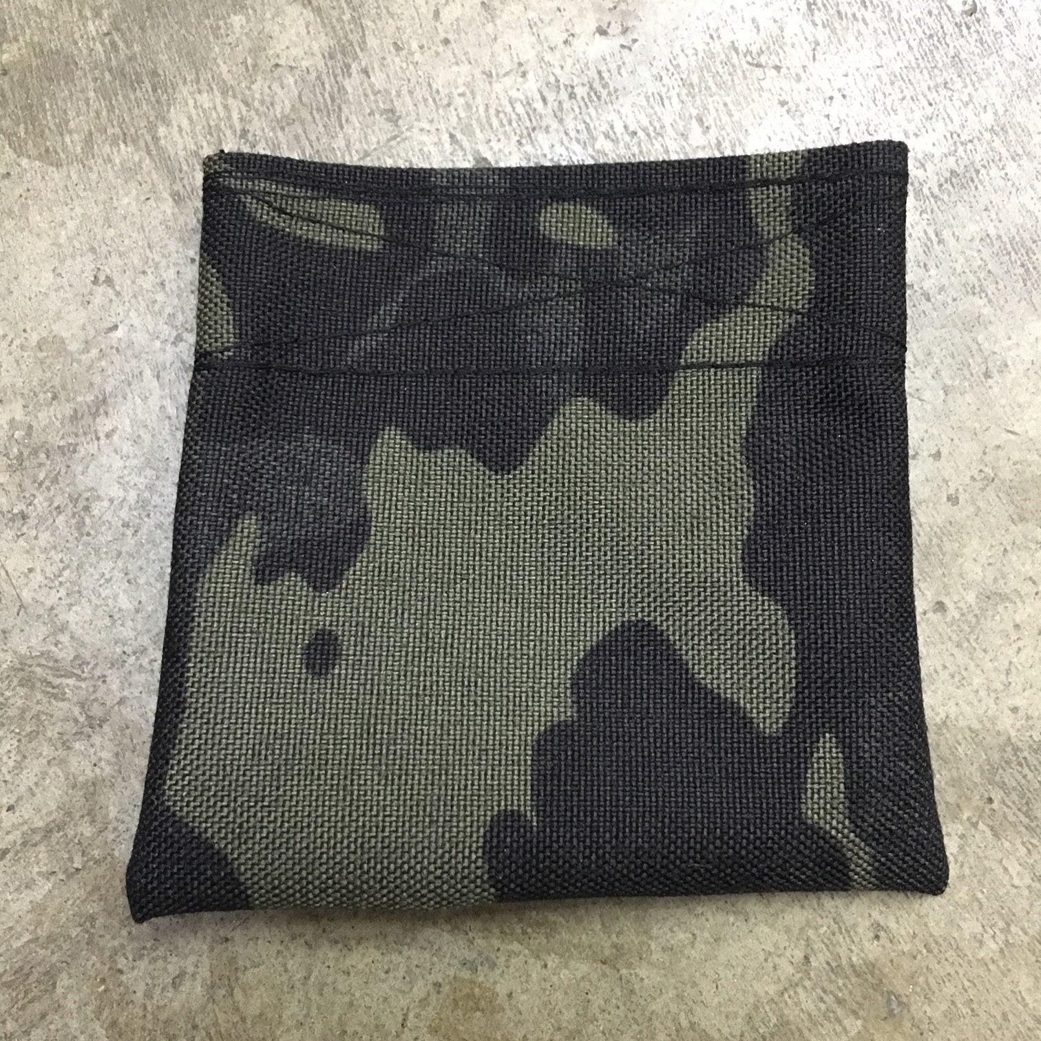 MIL-SPEC CNY COIN PURSE MULTICAM BLACK - HUAT AT! - Image 2