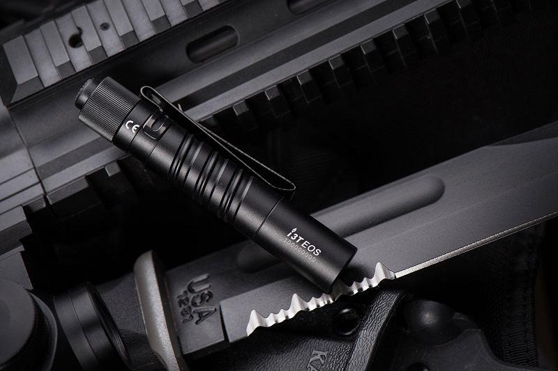 OLIGHT I3T 2 EOS DUAL OUTPUT SLIM EDC FLASHLIGHT (BATTERY INCLUDED) - 200 LUMENS - BLACK - Image 8